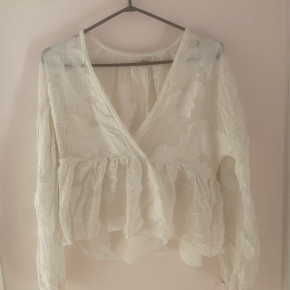Aritzia Wilfred Peplum Blouse​ - Picture 3 of 6